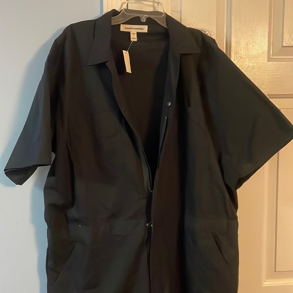 Brand new Amazon essentials short sleeved coveralls xxl. 32 inseam